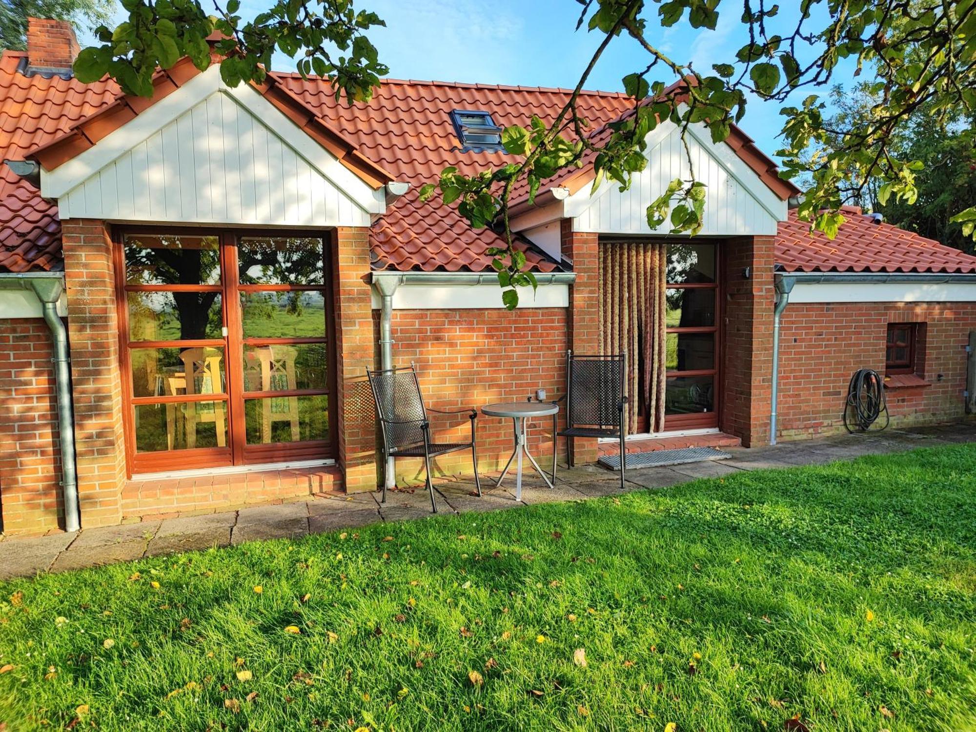 Fischerhaus Am Deich 45233 Jemgum Exteriör bild